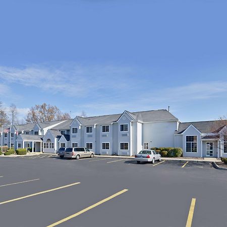 Microtel Inn & Suites By Wyndham Sunbury - Columbus North Eksteriør bilde
