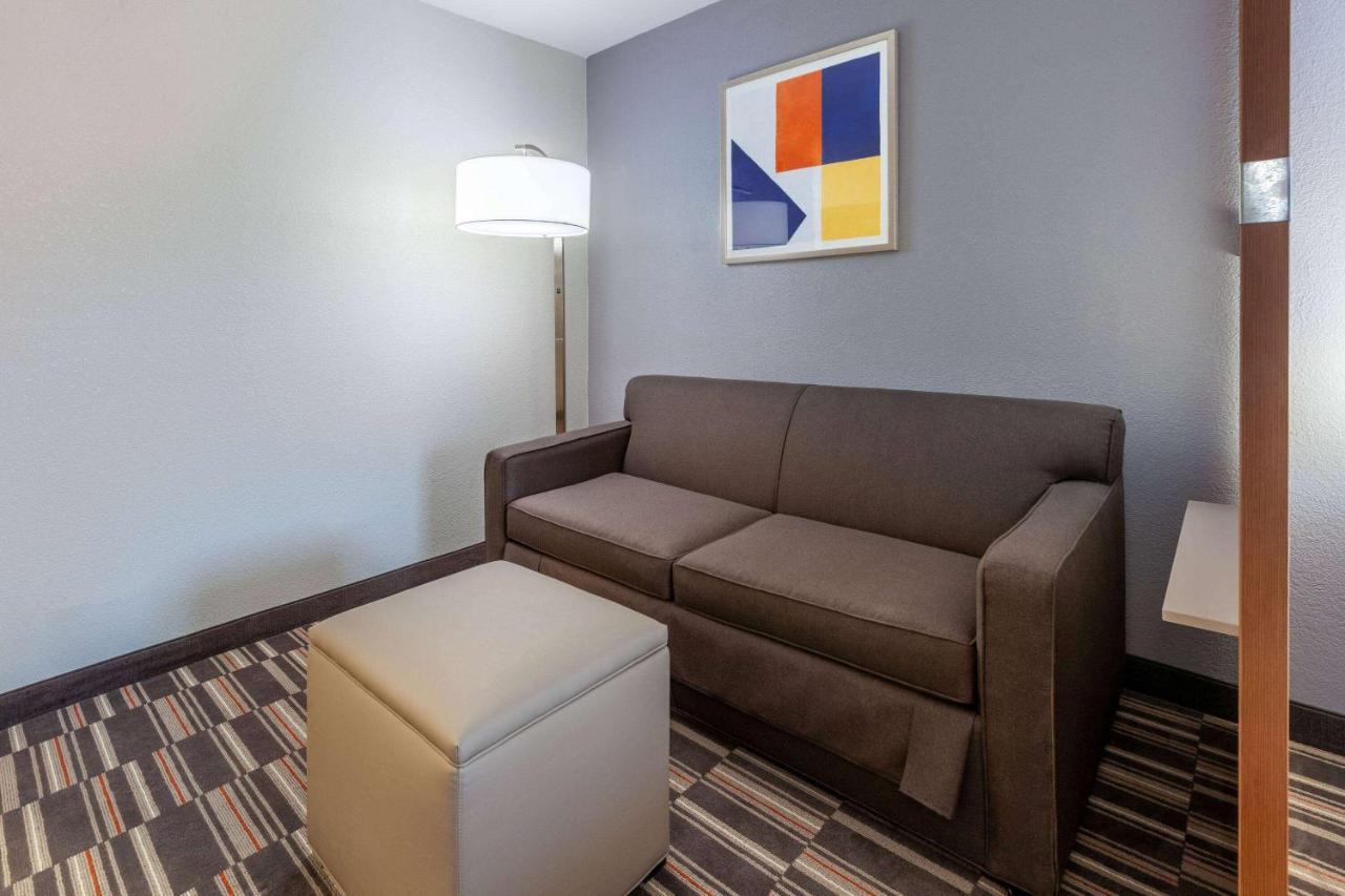 Microtel Inn & Suites By Wyndham Sunbury - Columbus North Eksteriør bilde